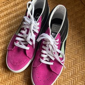 NWOT Vans Vintage Sport Sk8 Mid Top Shoes - Men’s 5.5/Women’s 7